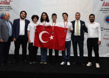 Coğrafya Olimpiyatı’nda Madalyalar Sahiplerini Buldu: Türkiye’den Tarihi Başarı!
