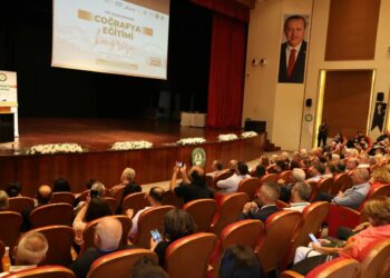 8’inci Uluslararası Coğrafya Eğitimi Kongresi Artvin’de Düzenlendi